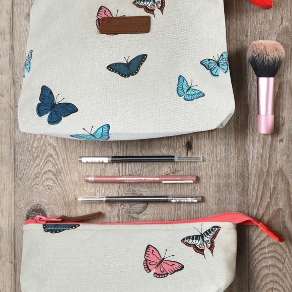 New 2 Butterfly Canvas Makeup Bags - Picture 2 of 3